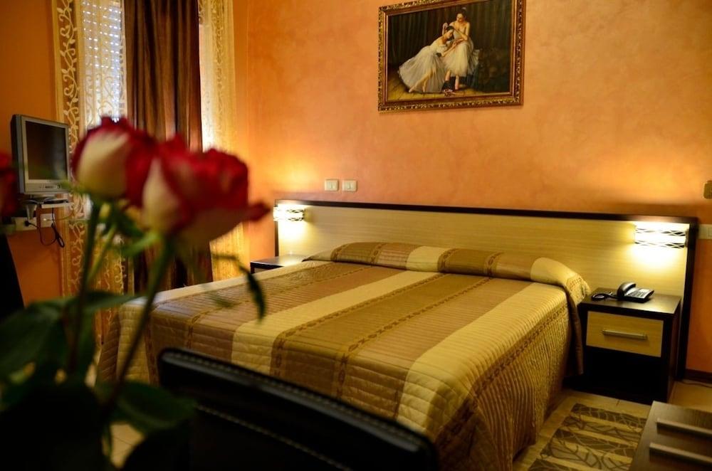 Hotel San Marco Reggio Emilia Exterior photo